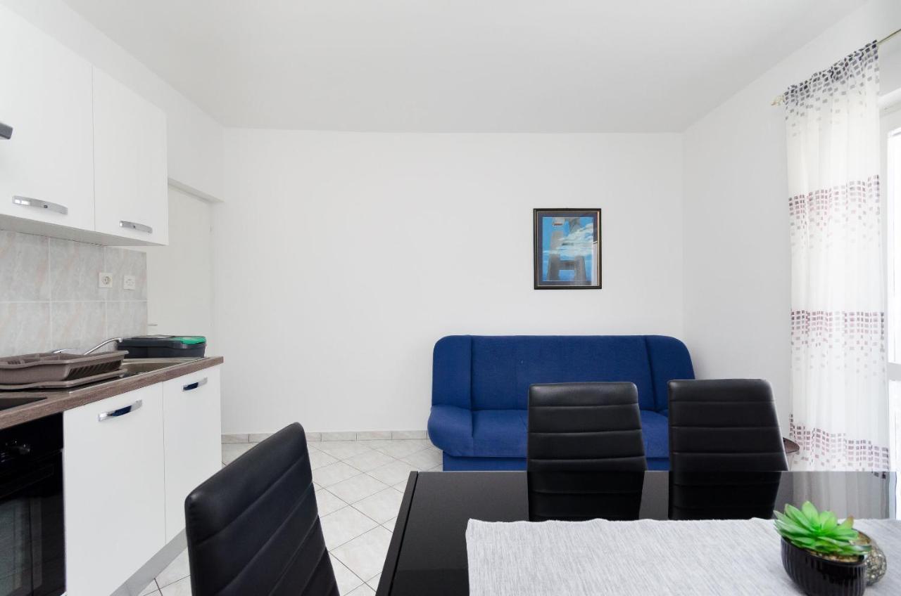 Apartments Luka Supetarska Draga Exterior photo